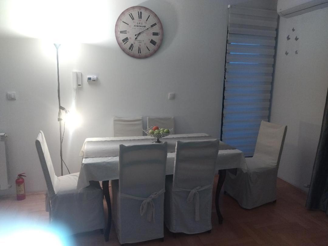 Apartman Gana Altina Lux Belgrad Exterior foto